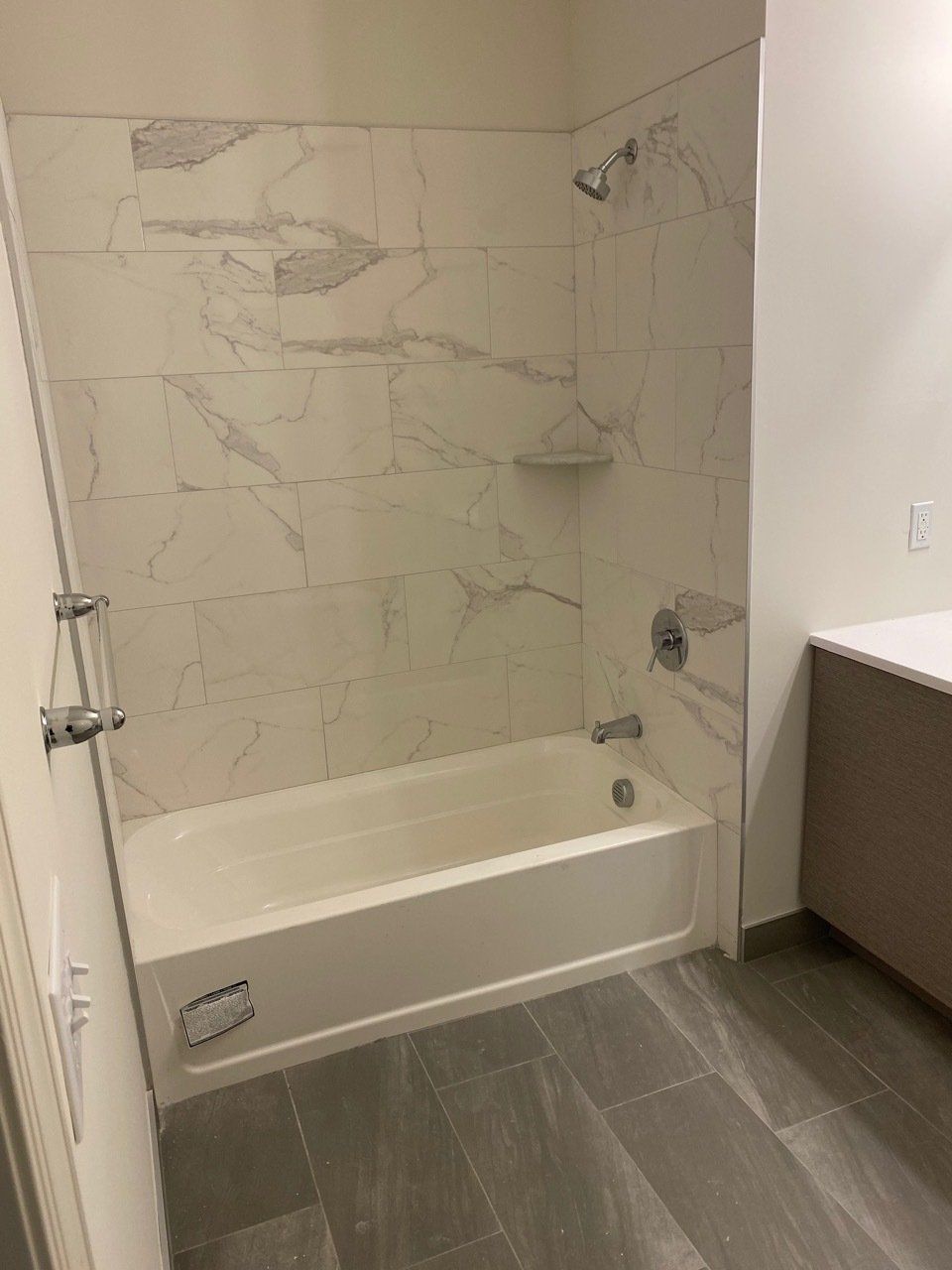 SS Adams Building Images