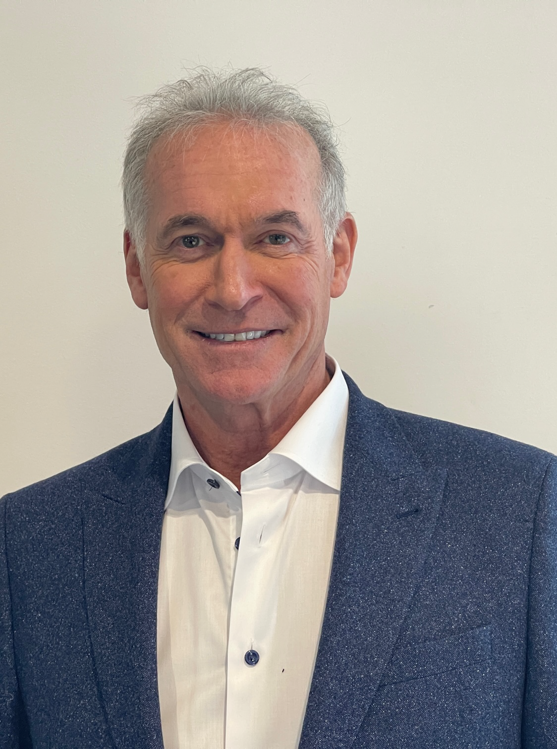 Dr Hilary Jones