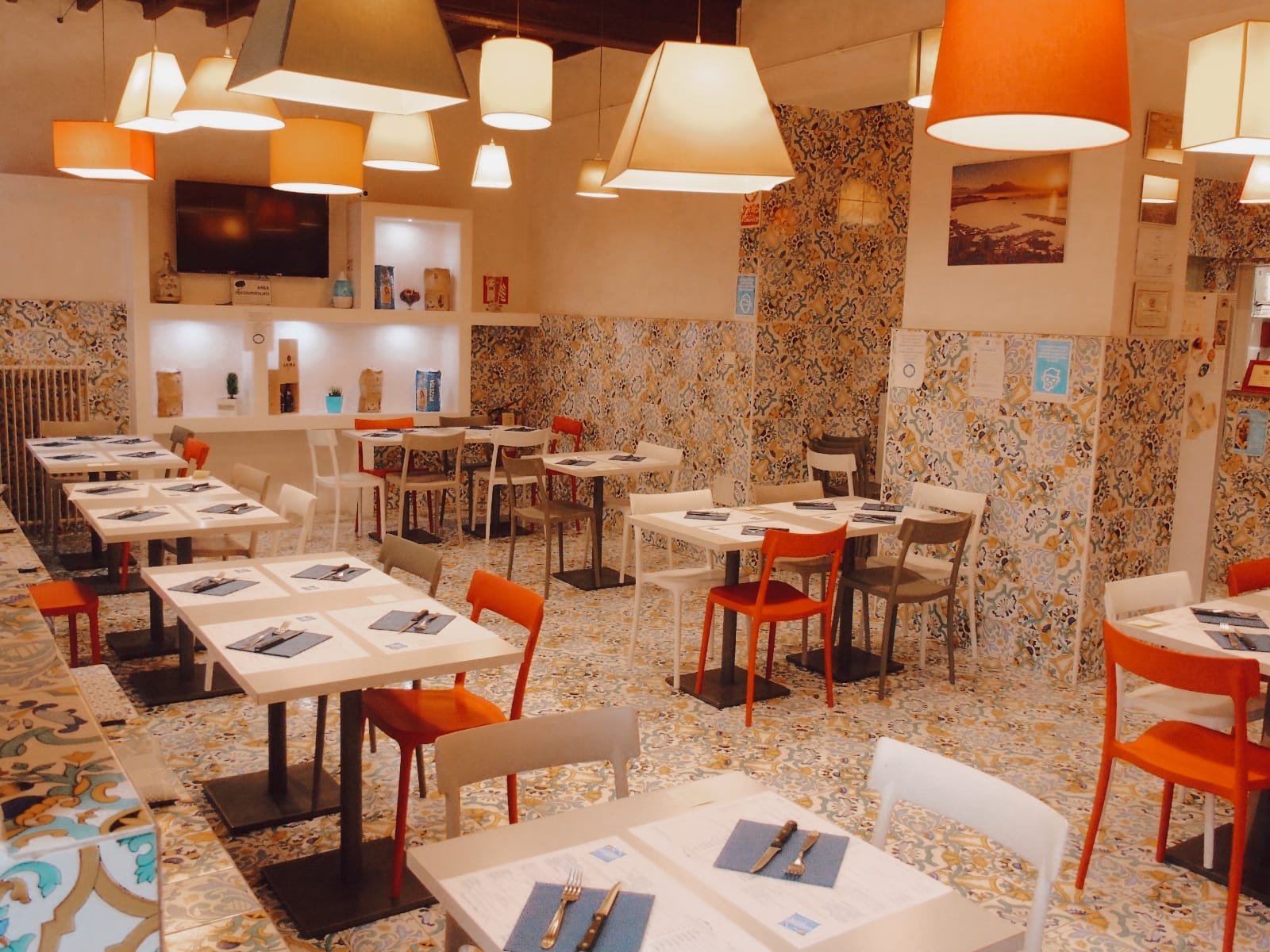 Interno di Passione Pizza