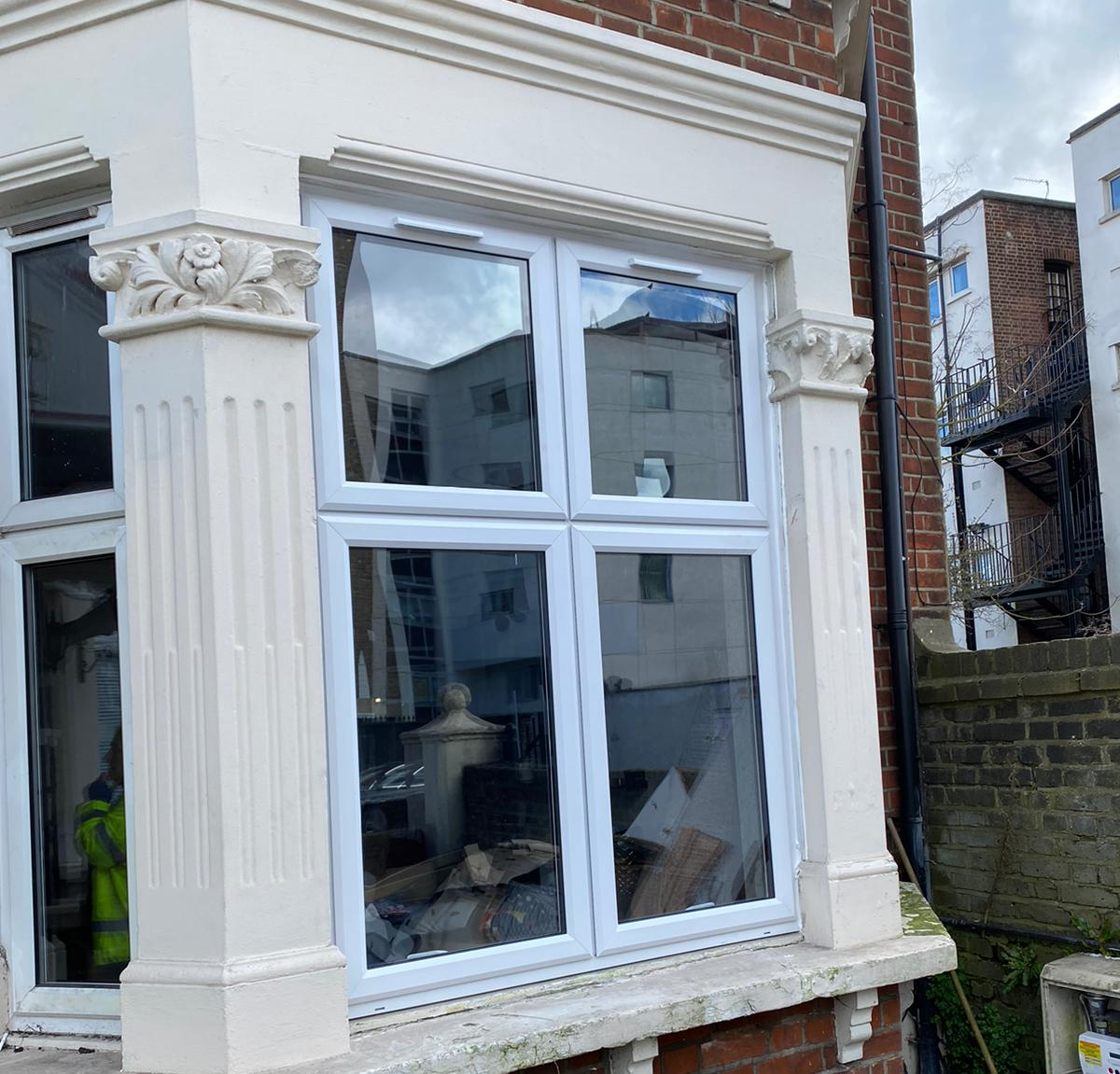 We can replace or repair your old UPVC windows in Romford and Upminster. We can replace your steamed up windows in Barking and Dagenham. We make new glass units to fit your window. We measure and replace your glass in UPVC and wooden windows. We also Repair UPVC doors in Barking and Dagenham. We can change door handles on UPVC Doors. We can supply and fit new UPVC doors near me. We can supply and fit made to measure decorative glass.