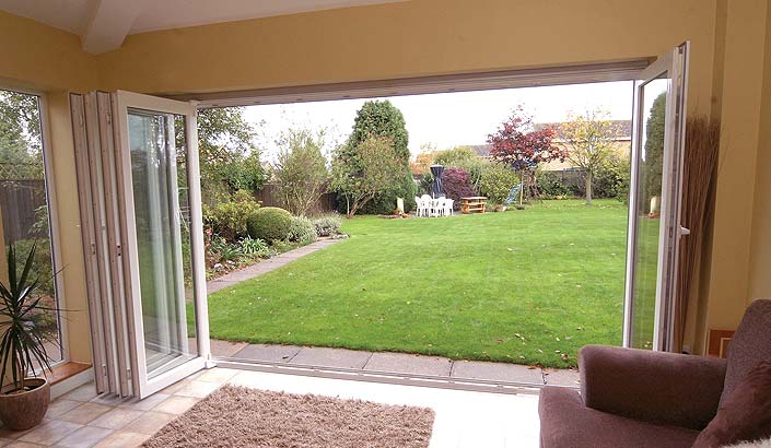 We supply and fit made to measure glass bi-fold doors in Brentwood.