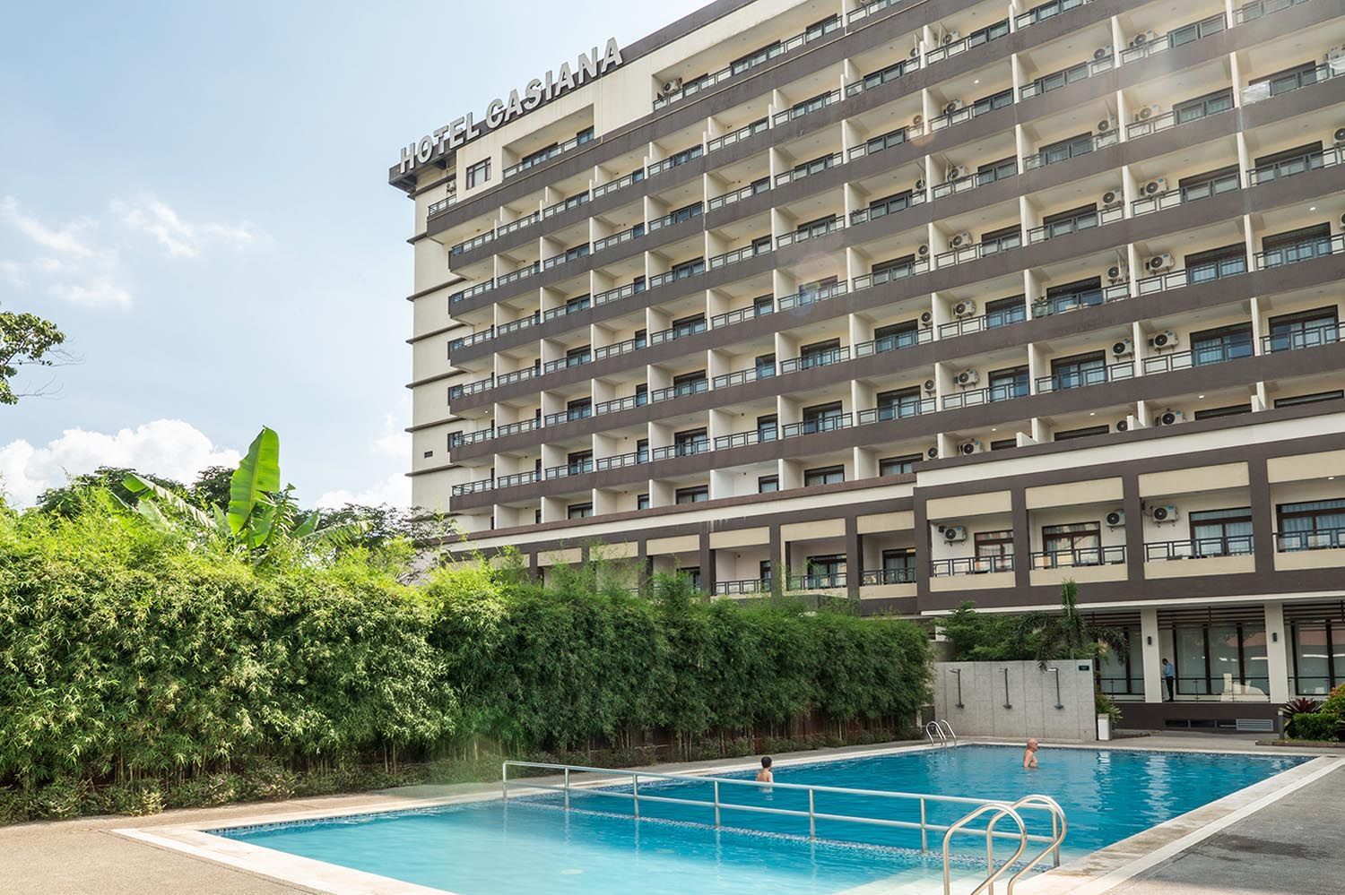 Hotel Casiana's heated pool in Tagaytay