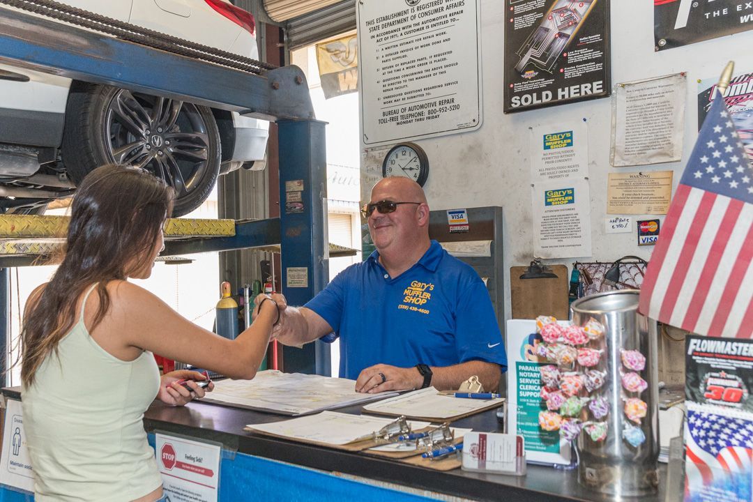 Gary's Muffler Shop interior
