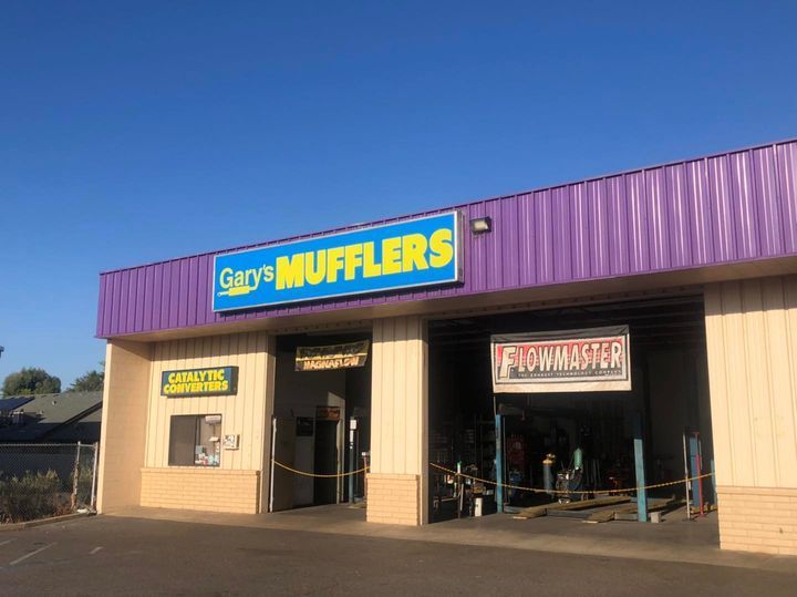 Gary's Muffler Shop exterior 