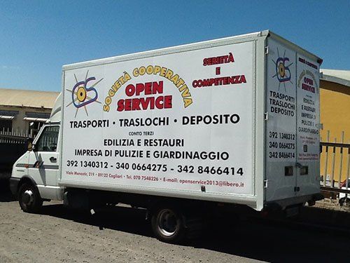 Mezzi per trasporto mobili in tutta Italia di Open Service
