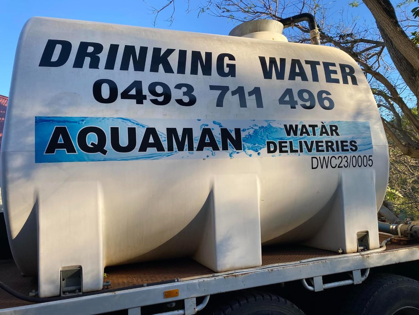 A White Tank With The Words Drinking Water Aquaman On It — Aquaman Watàr Deliveries In Bald Knob, QLD