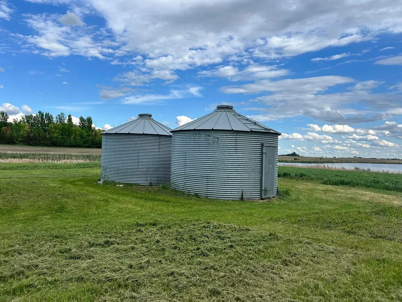 The Homestead on Goose Lake