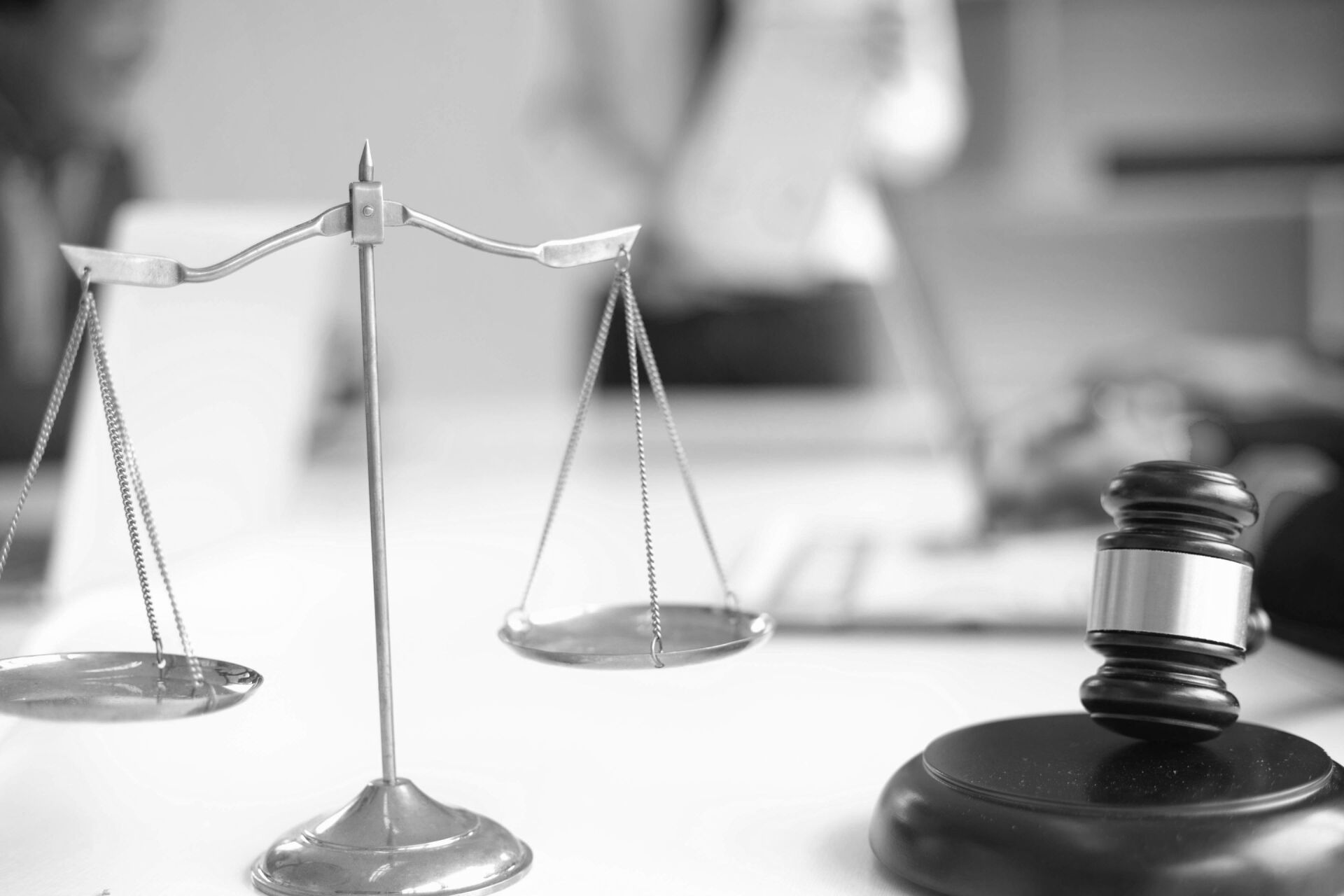 consulenze legali per il diritto contrattuale