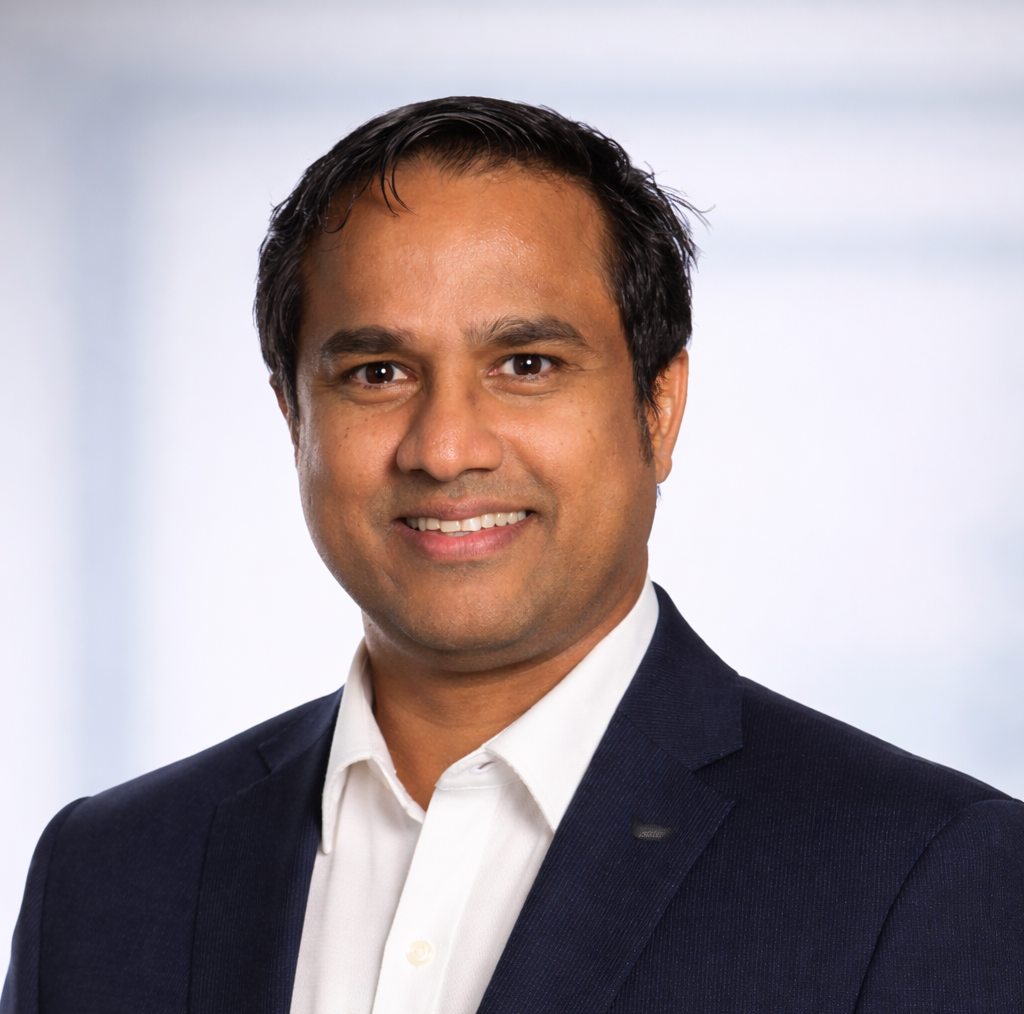 Dr  Thilan Walgamage