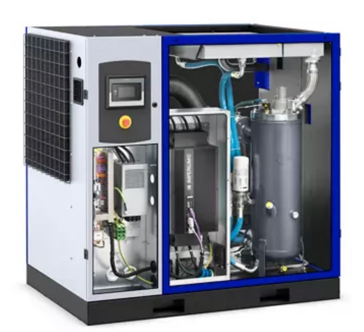 Compressore d'aria industriale a vite rotativa con pannelli rimossi per mostrare i componenti interni, l'elettronica e il separatore d'olio.