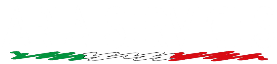 Una linea orizzontale decorativa caratterizzata da un motivo ripetuto di pennellate verdi e rosse.