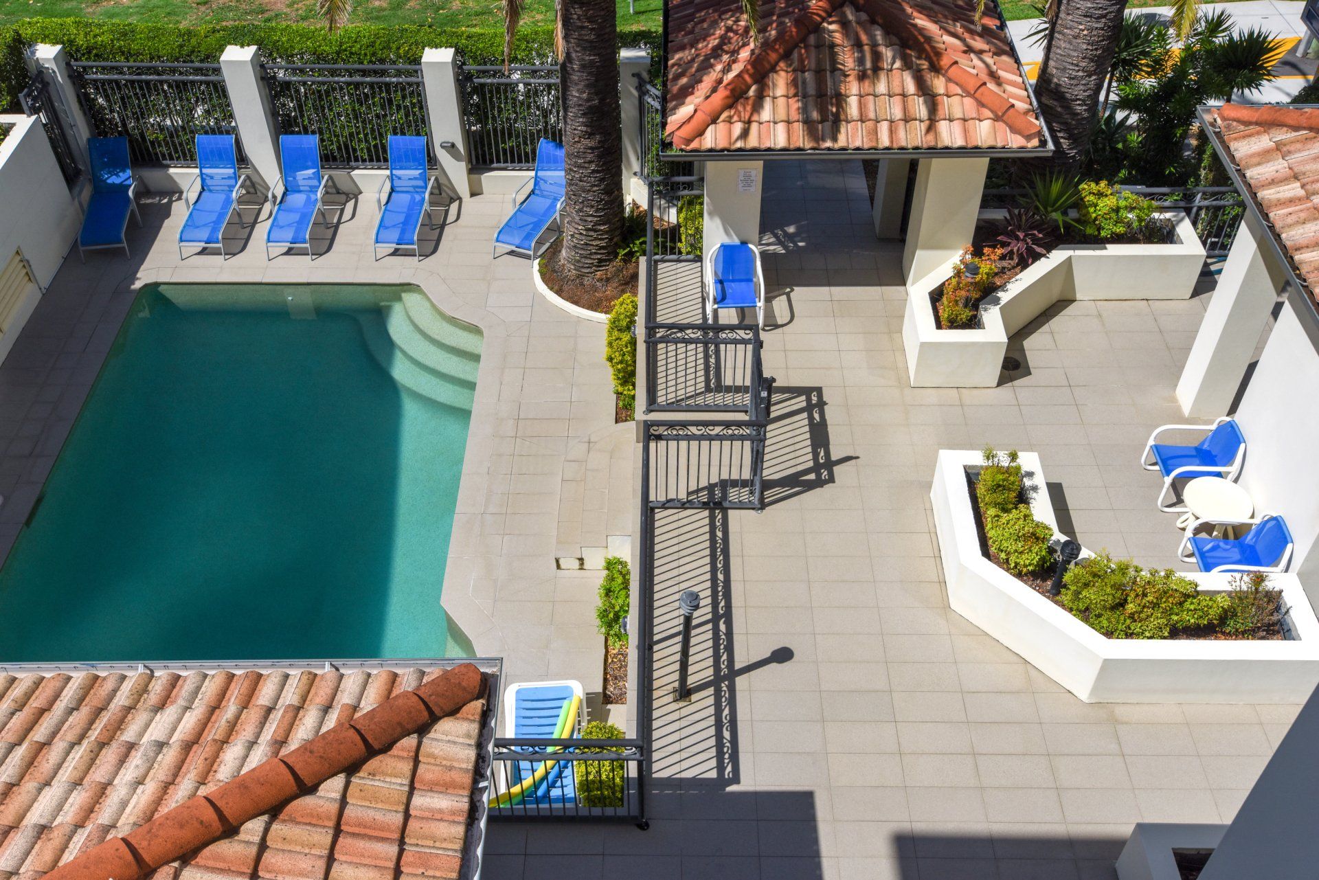 Broadbeach Family Island Beach Resort