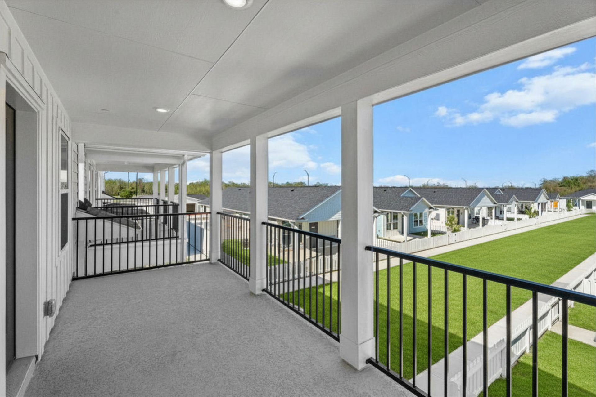Front porch view overlooking courtyard in Baytown TX homes