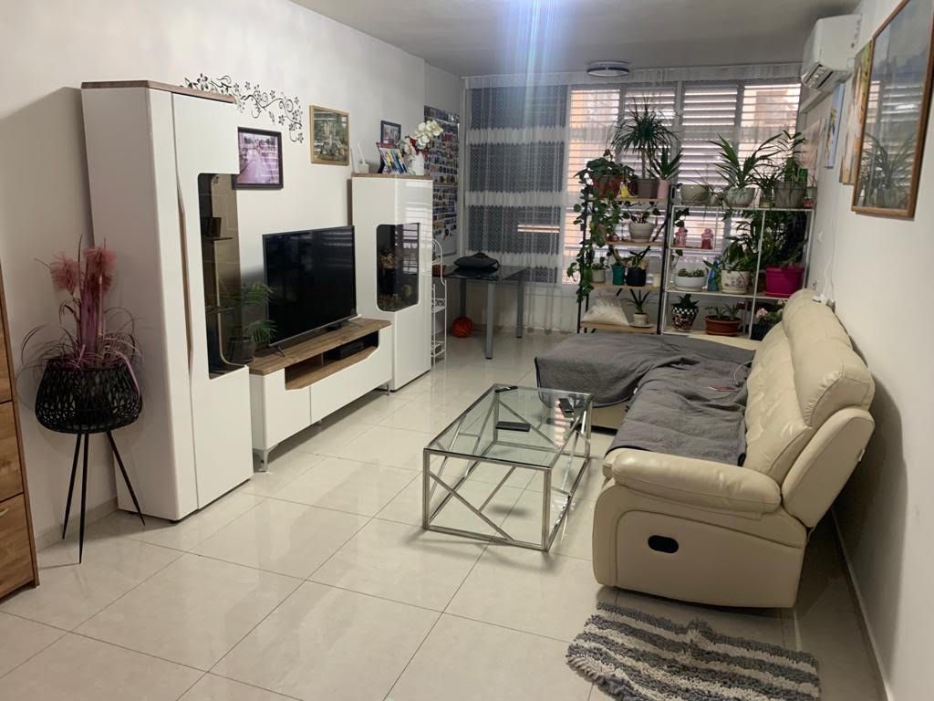 אהרונסון 15 קומה ב