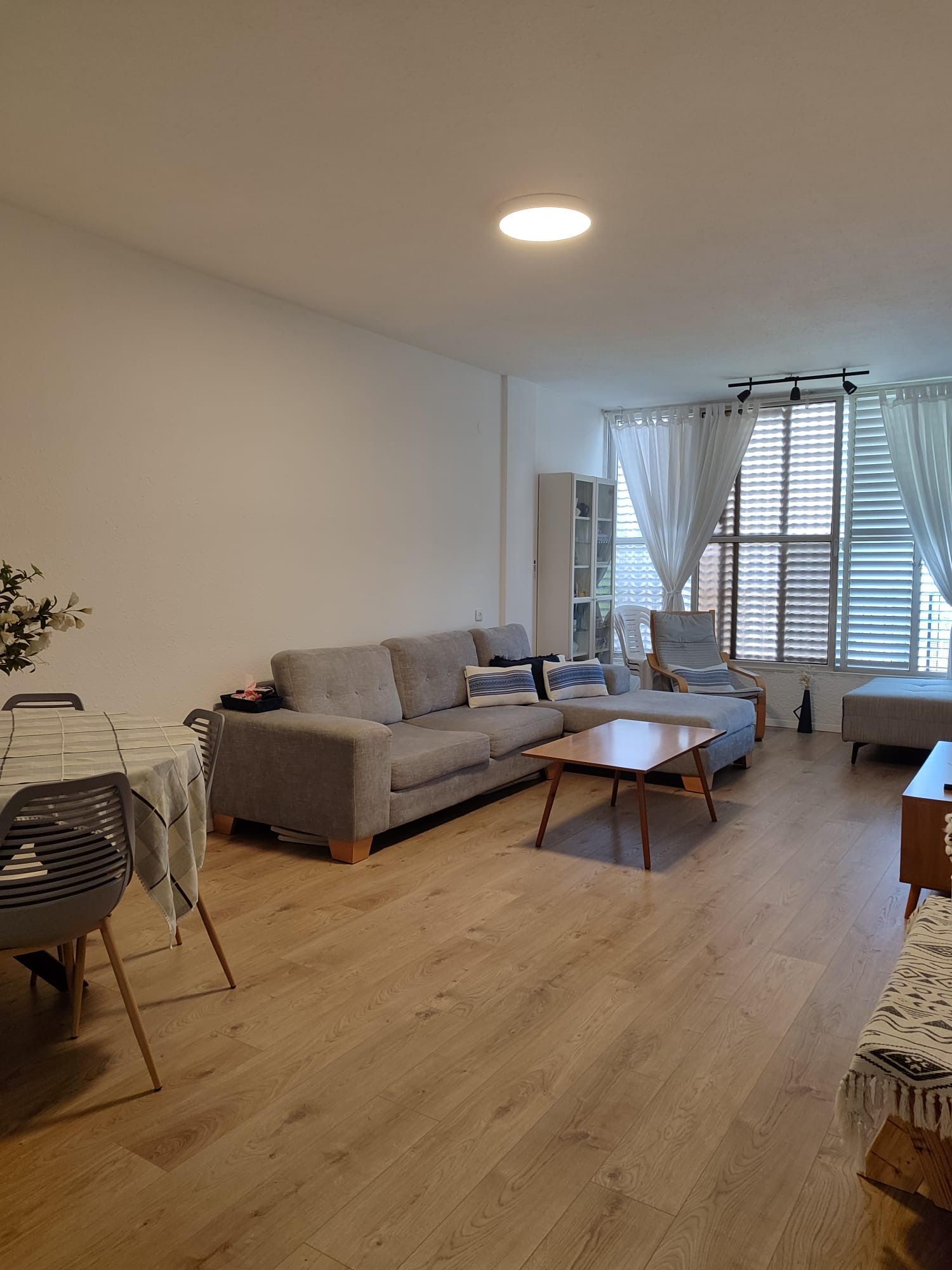 הנשיאים כפר גנים א