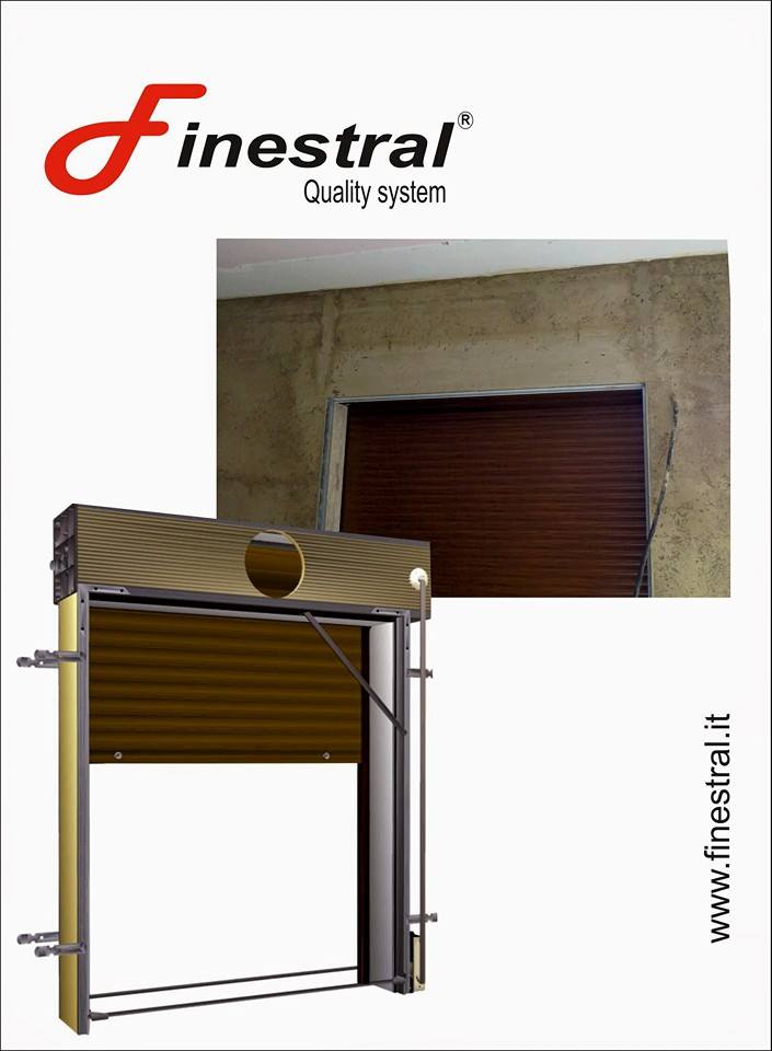 Tapparella avvolgibile a scomparsa