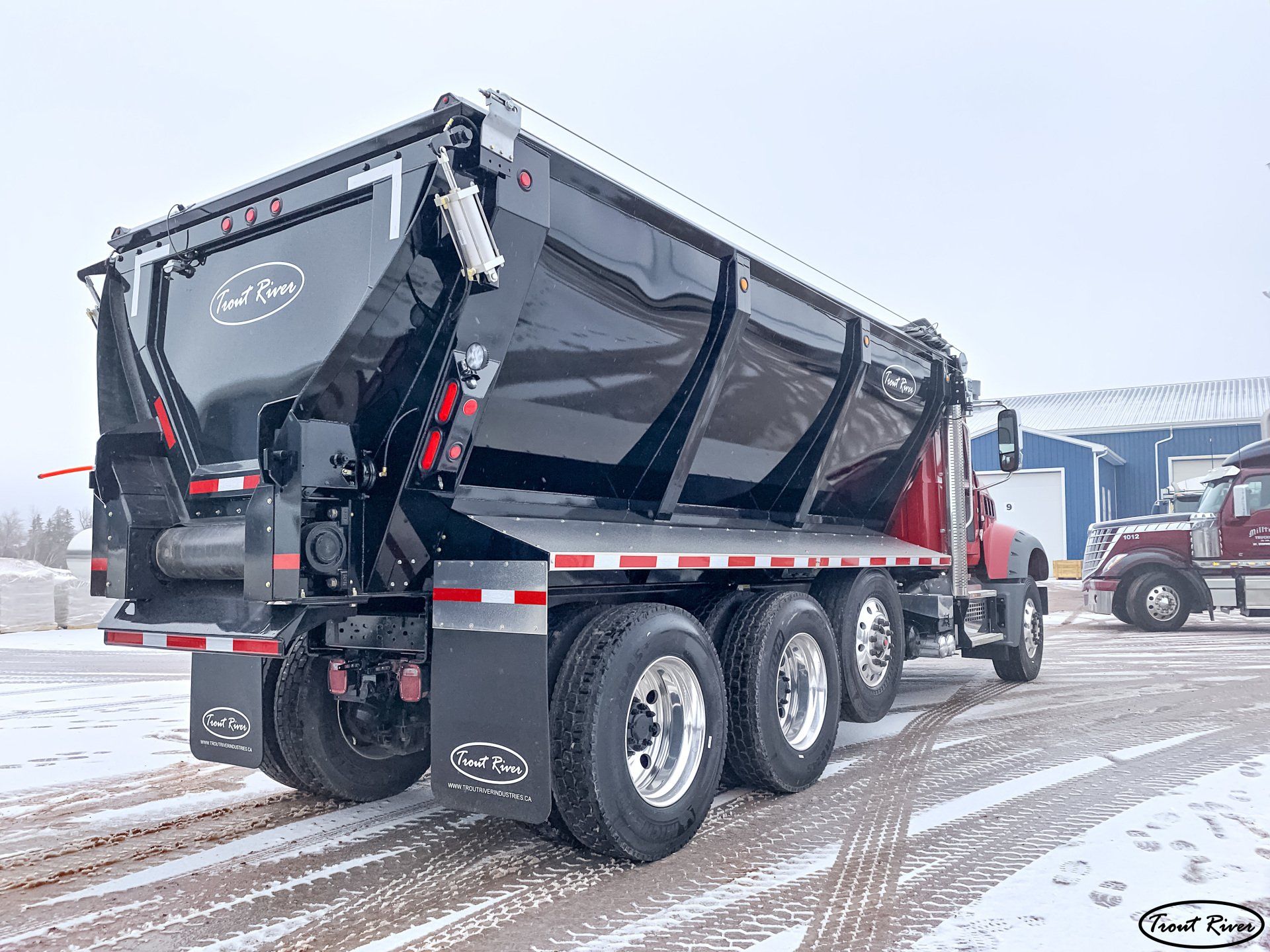 Truck Mounted Live Bottom