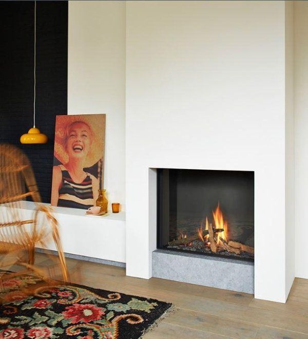 Caminetto a gas in acciaio con vetro panoramico