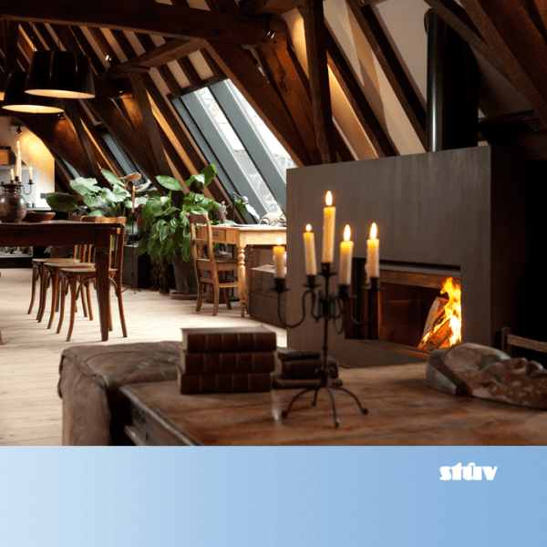 decorazione intorno al camino con sala da pranzo