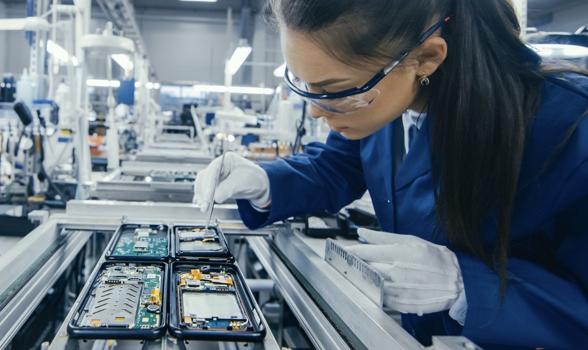 How is a Printed Circuit Board Made?