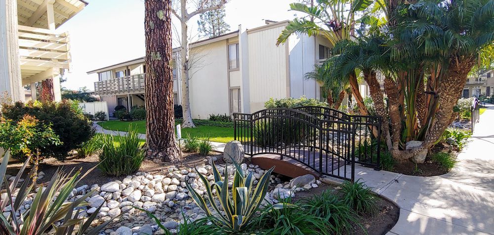 Exterior | Pinewood Apartments