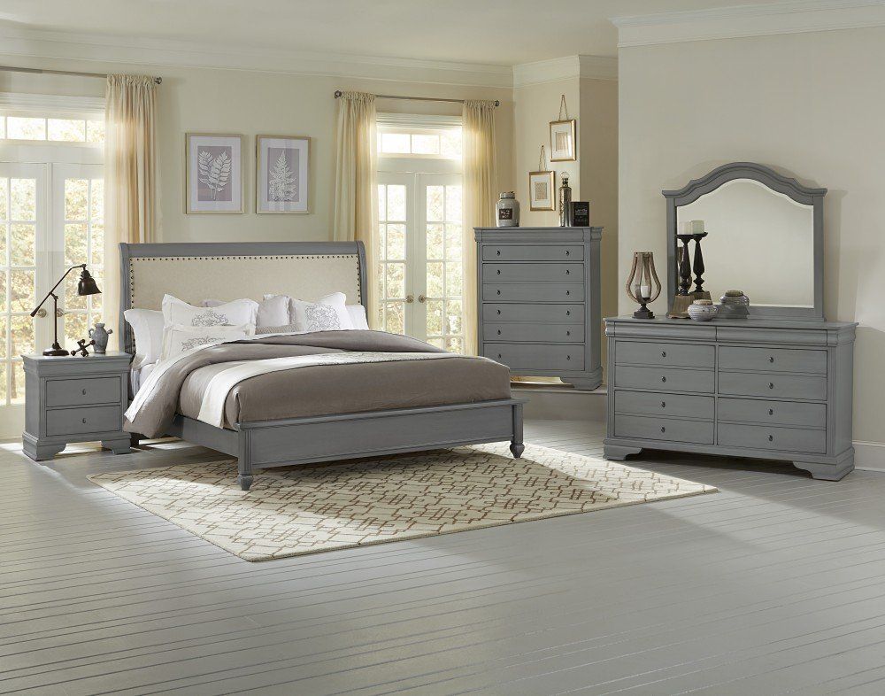 Vaughn-Bassett light grey bedroom set