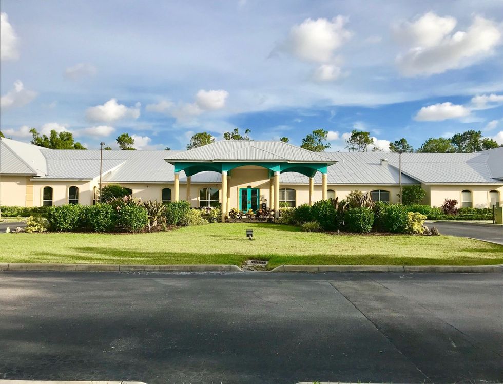 Church — Naples, FL — Eagle's Nest Worship Center