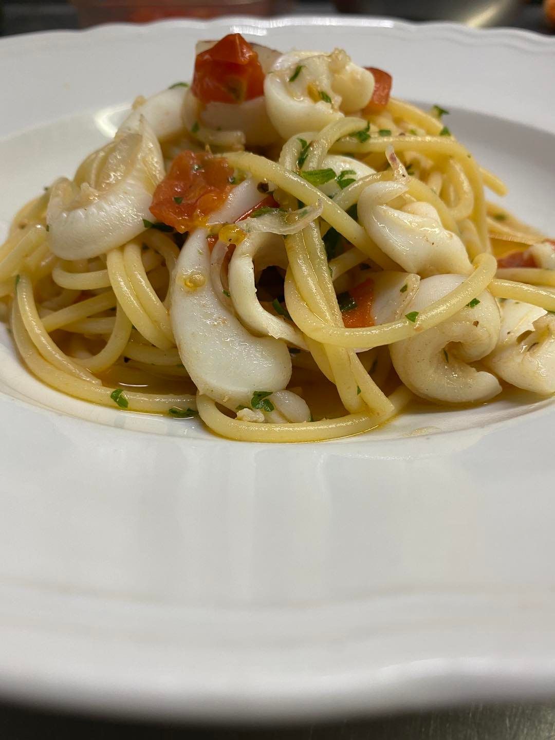 spaghetti ai frutti di mare