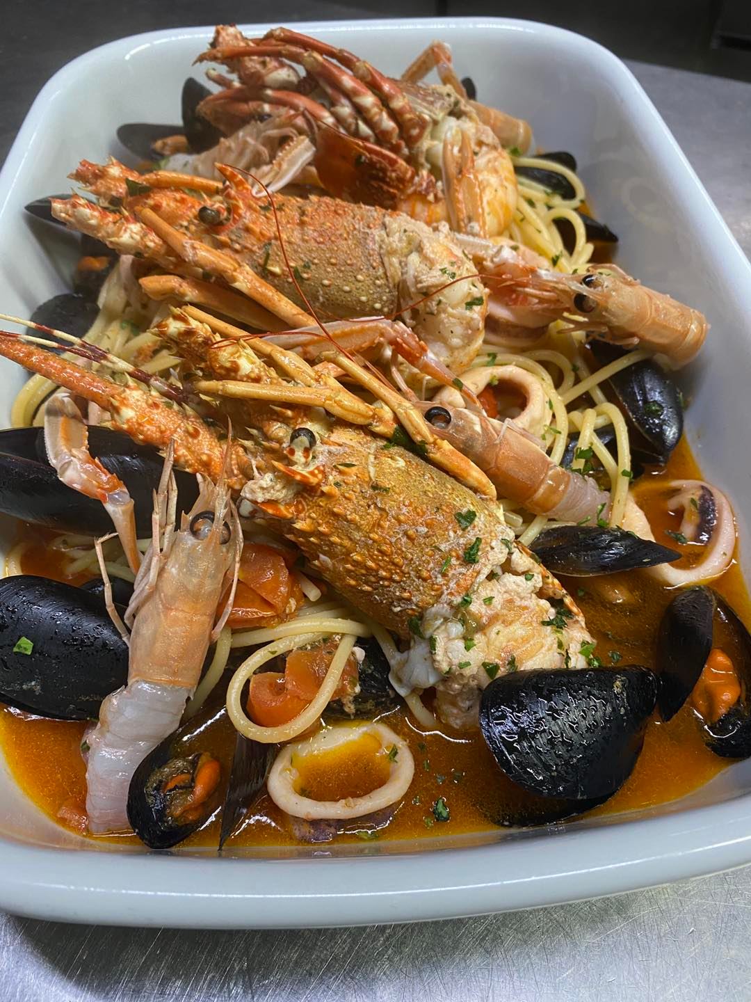 zuppa di crostacei e cozze