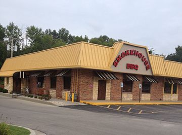 bbq restaurant in Gladstone Mo. Smokehouse bbq. Meat Platters