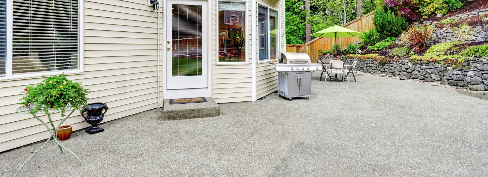 Sleek Concrete Outdoor Space In Mackay