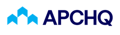 Le logo de l'APCHQ présente trois formes de maisons stylisées bleues à côté du texte bleu foncé « APCHQ ».