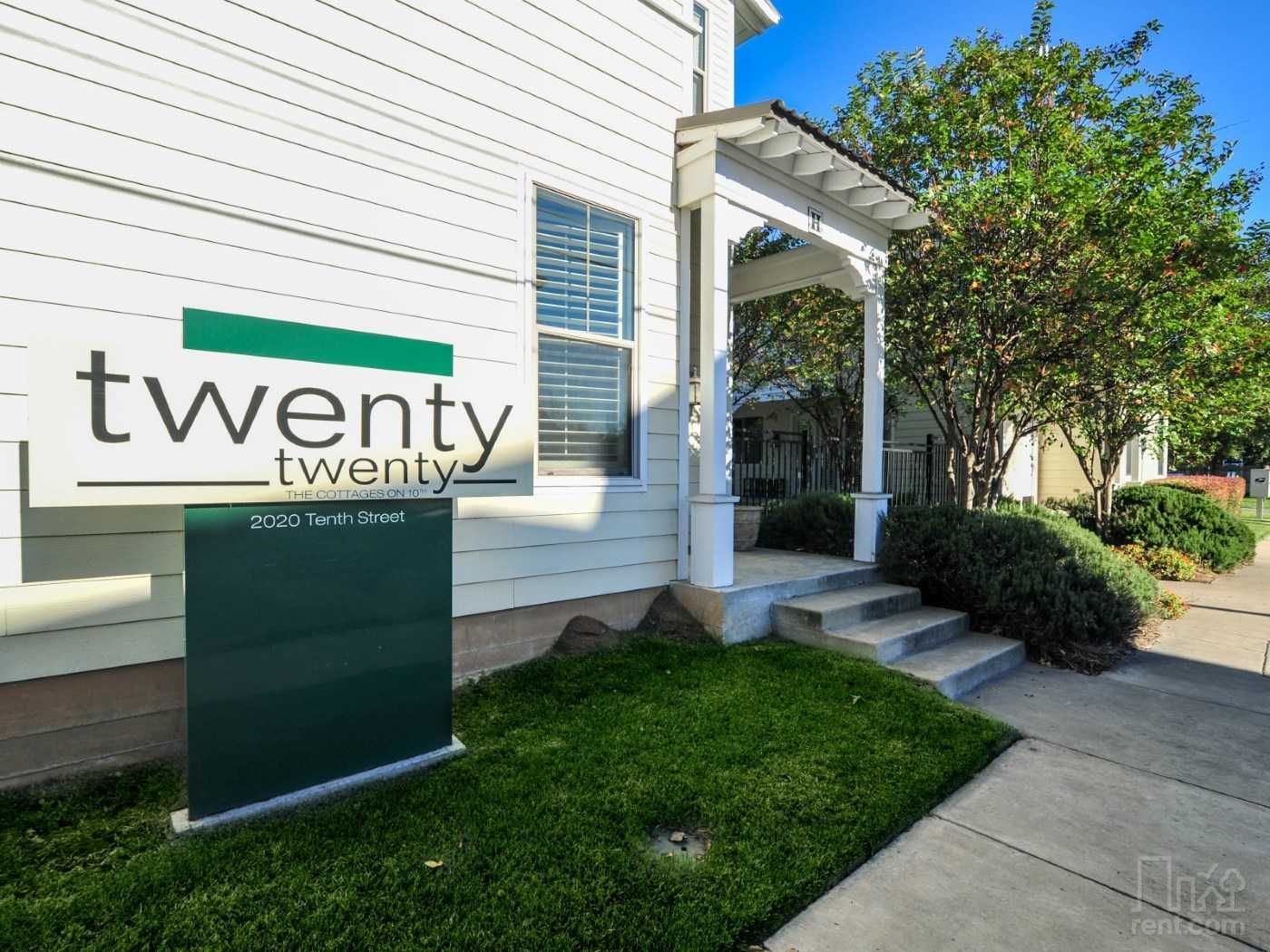 Twety Twenty Cottages