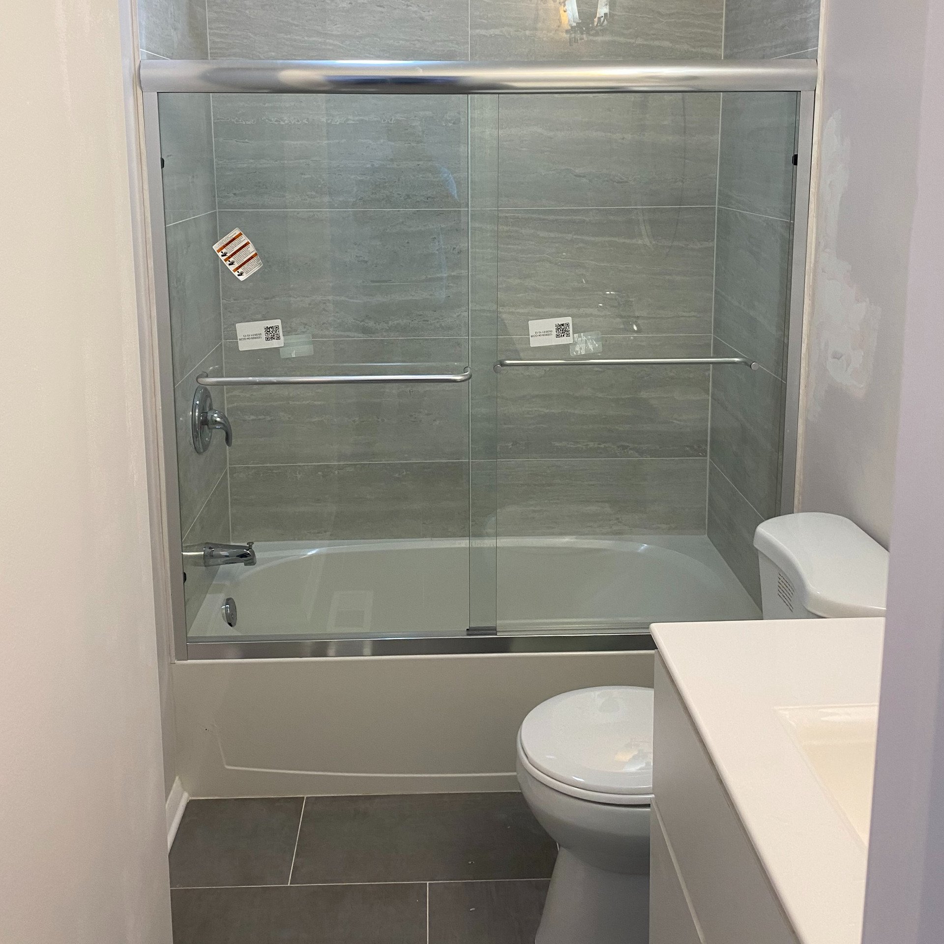 Shower Room and Toilet Bowl