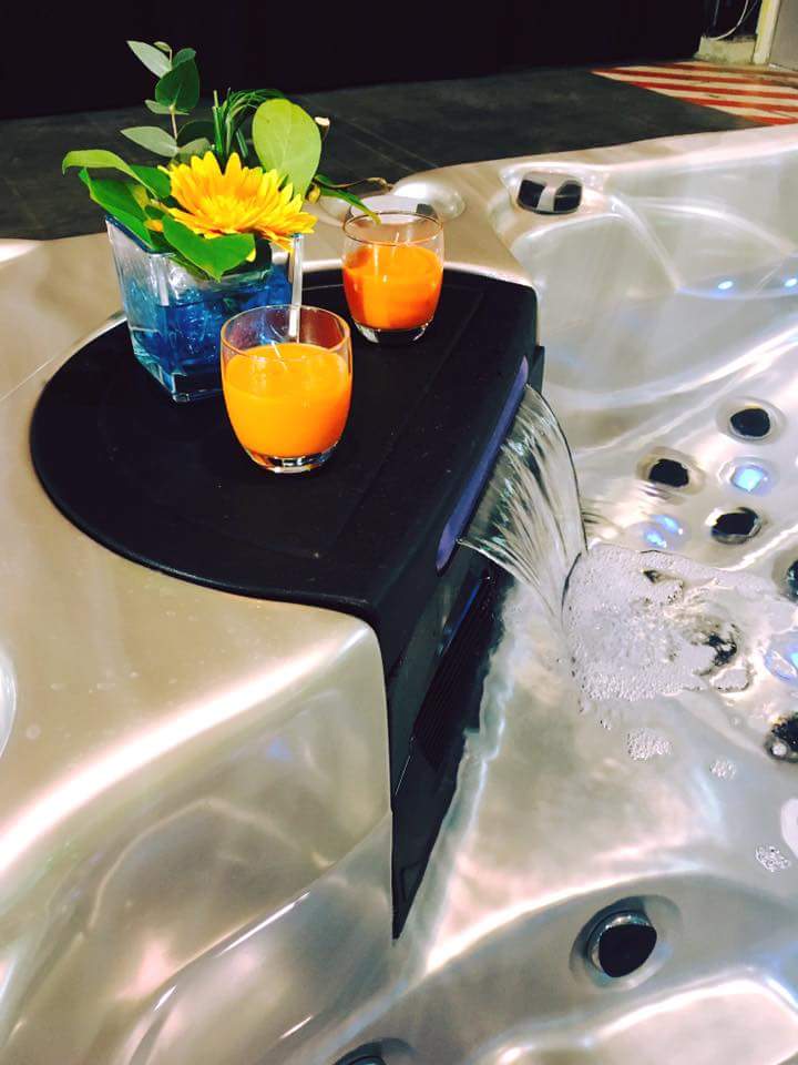 Spa LAGOON 4 places, collection thérapeutique de Bluelagoonspas