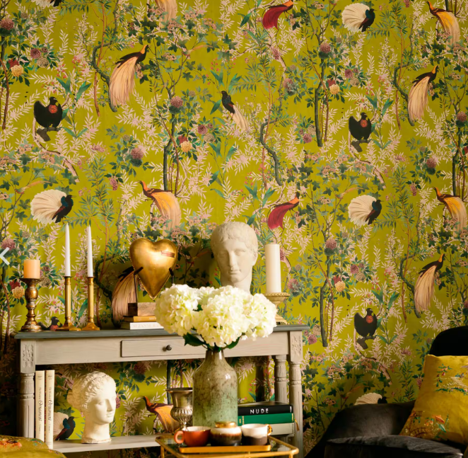 Modern floral wallpaper in a living room near Lockport, New York (NY)