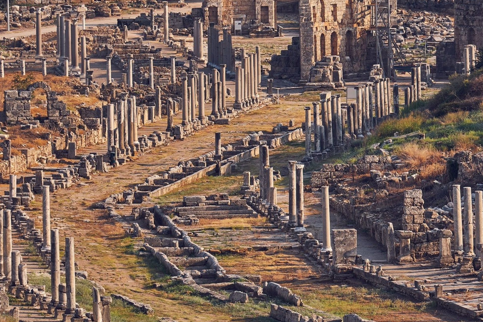 An aerial view of the ruins of an ancient city.