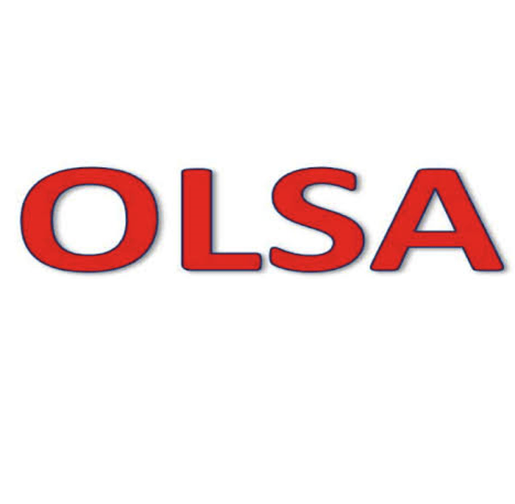 La parola olsa è scritta in rosso su sfondo bianco