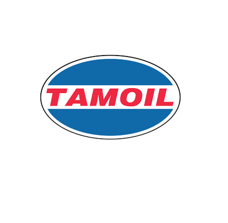 Un logo ovale blu e bianco per Tamoil su uno sfondo bianco.