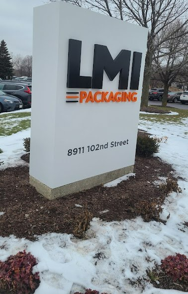 Packaging Sign — Kenosha, WI — Creative Designs Custom Sign