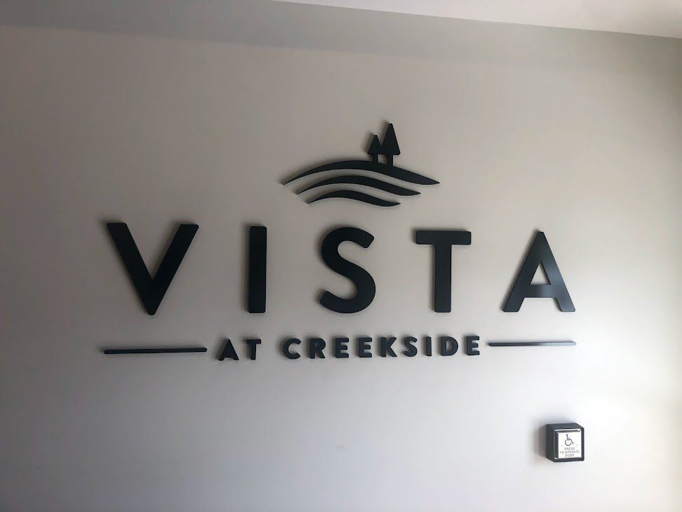 Vista Sign — Kenosha, WI — Creative Designs Custom Sign