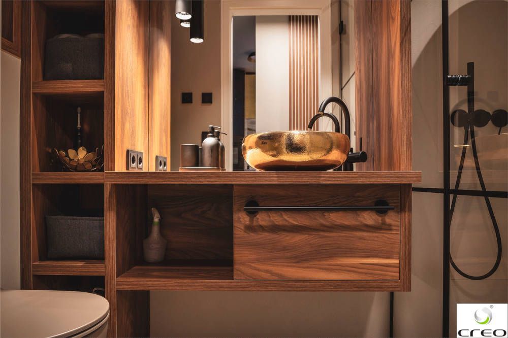 Badsanierung in Berlin-Zehlendorf - Waschtisch mit Verstaumöglichkeiten