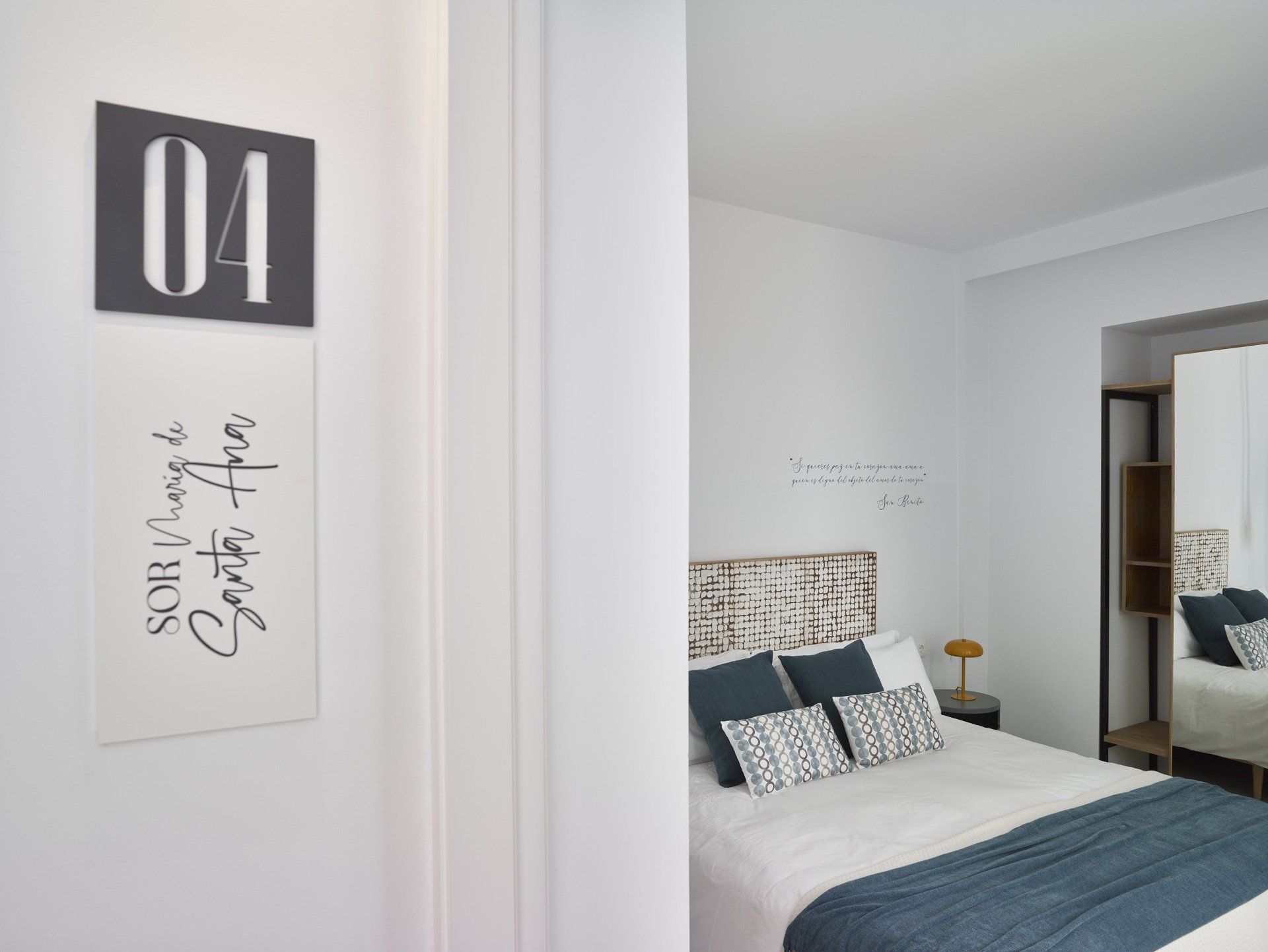 Habitación del hotel LD Convento Cister en Málaga.