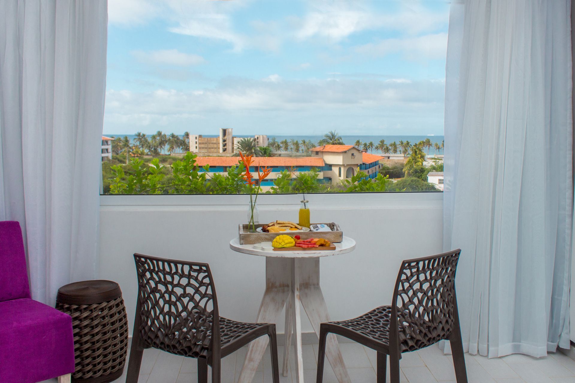 Suite en LD PLUS, Playa El Agua, Isla Margarita. Espaciosa y con vistas al mar. Confort y elegancia.