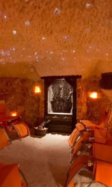 Innenansicht Salzgrotte Salina