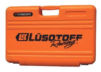 Juego de herramientas en estuche negro abierto, con detalles en naranja, que contiene llaves, vasos y destornilladores.