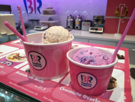 Baskin Robbins Icecream Shop at Eagle Aruba Resort