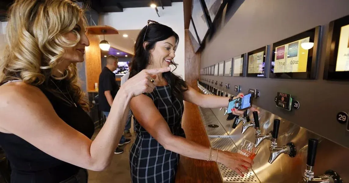 cincinnati  wedding weddings readingbridaldistrict