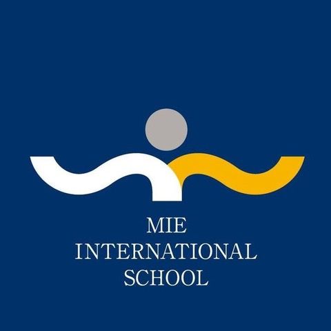Mie International School