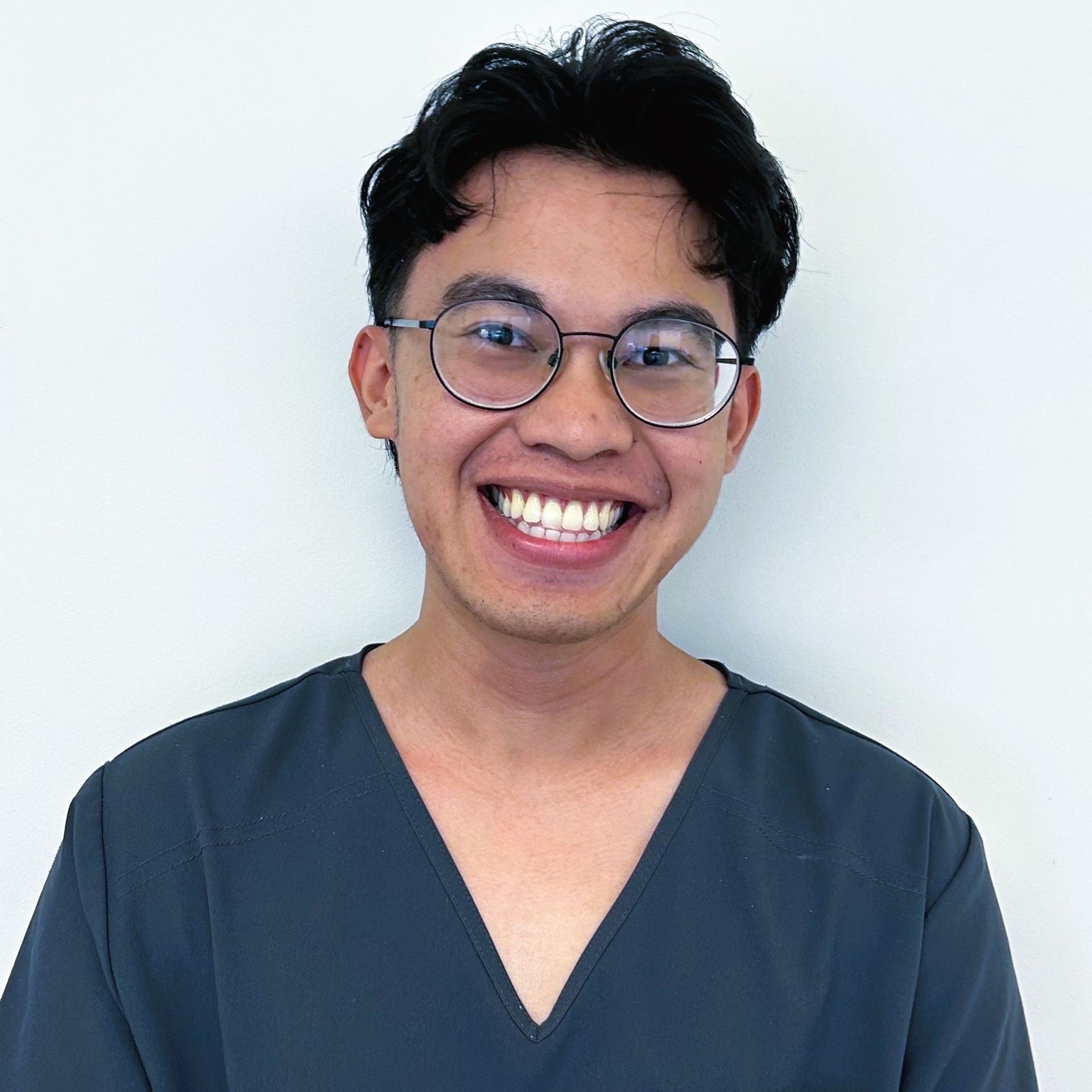 Edward Reyes — Belconnen, ACT — Belconnen Dental Centre